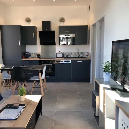 La Maison D'alice Apartment